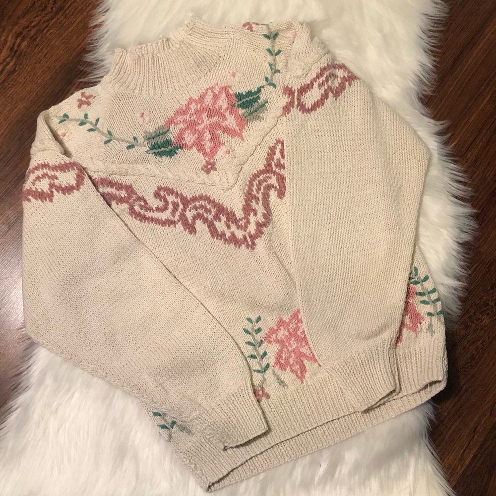 🌻SOLD🌻 Vintage floral knit sweater